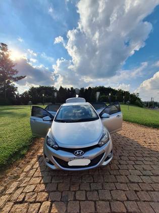 HYUNDAI HB20S 1.6 COMFORT STYLE 16V FLEX 4P MANUAL HYUNDAI HB20S 1.6 COMFORT STYLE 16V FLEX 4P MANUAL